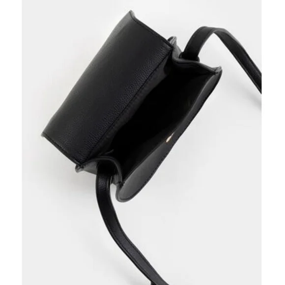 NWT Francesca's Women's Camilla Saddle Black Crossbody - Picture 3 of 7